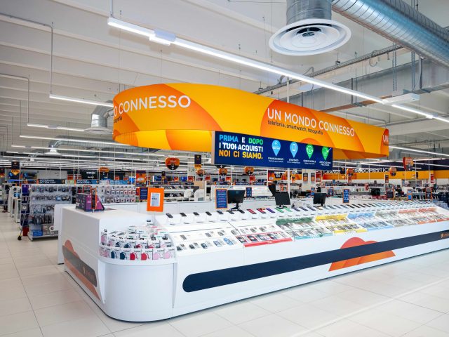 Unieuro apre ad Abbiategrasso