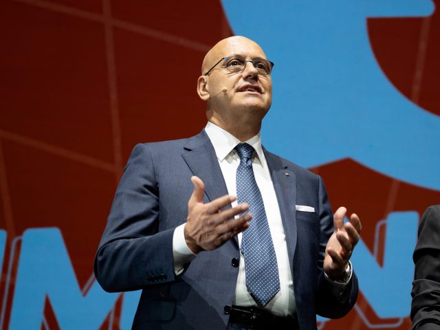Omati, Expert Italy: “Il costo economico e sociale dell’apertura domenicale supera il beneficio atteso”